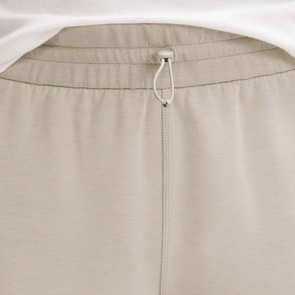 Lululemon Softstreme HR Pant - Picture 3 of 5